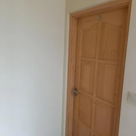 Elizabeth Apartment